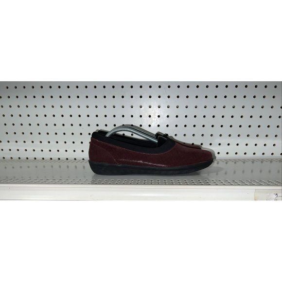 Clarks Cloudsteppers Ayla Pure Womens Slip On Flats Loafers Size 8.5 Burgundy - Picture 1 of 8